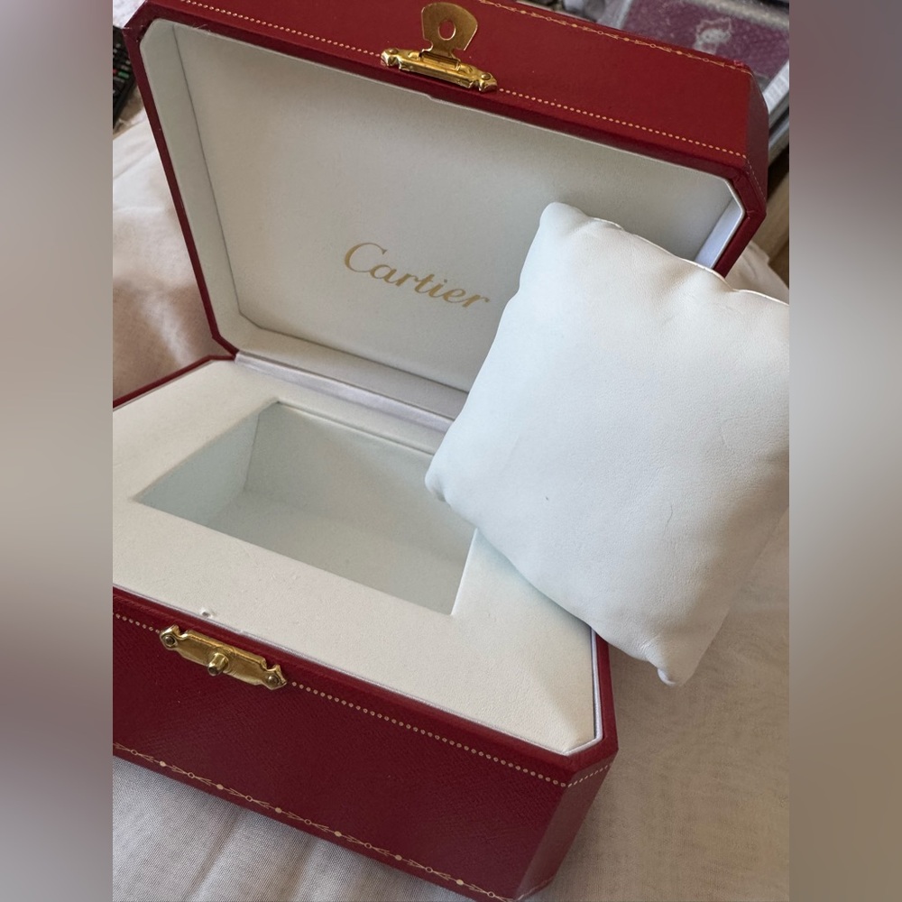 Cartier 💯% Authentic Iconic Red and Gold Luxurious watch empty storage Case.